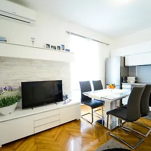 Central Apartament Zadar